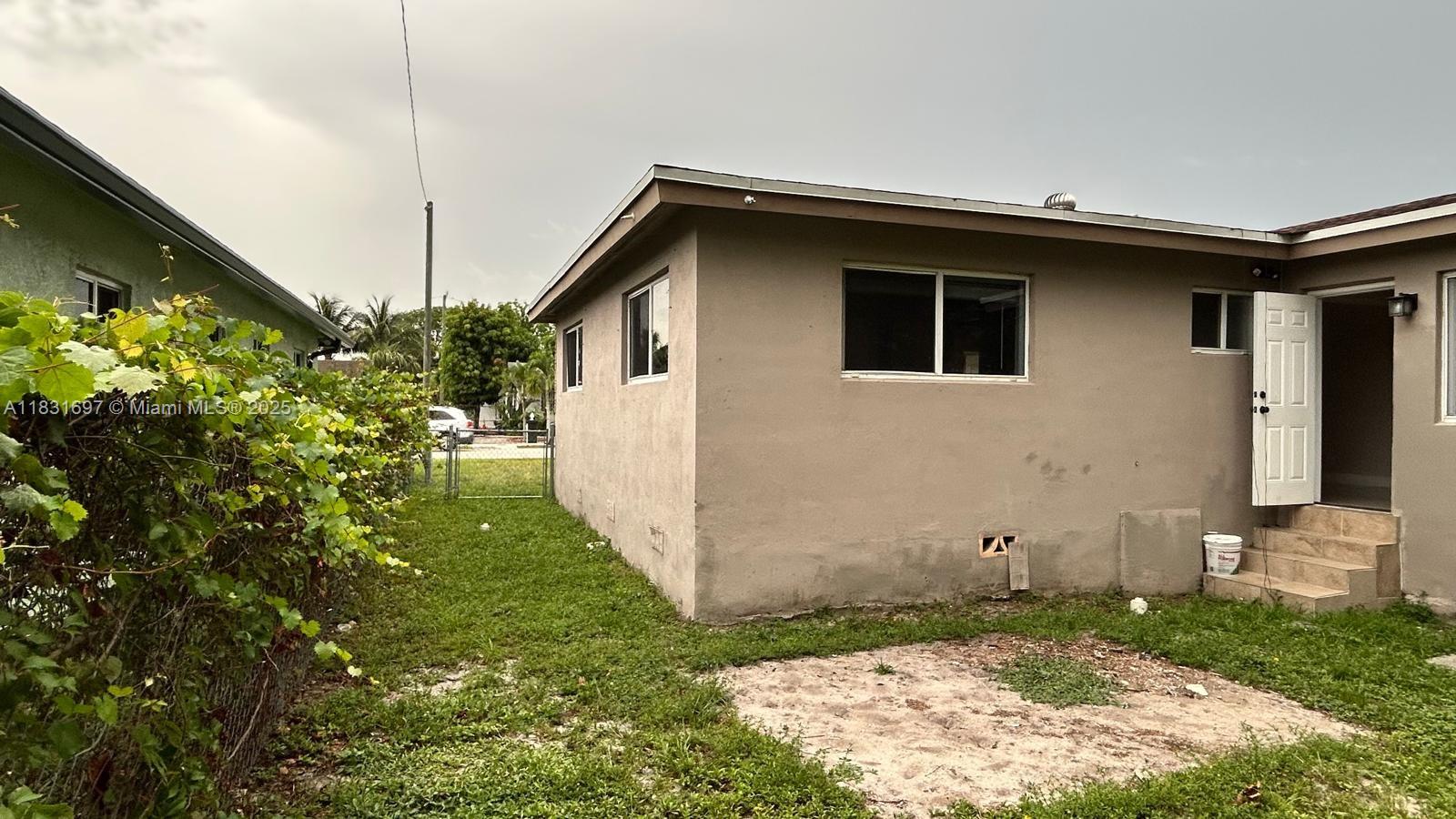 WASHINGTON PARK 5TH ADD - Residential Lease