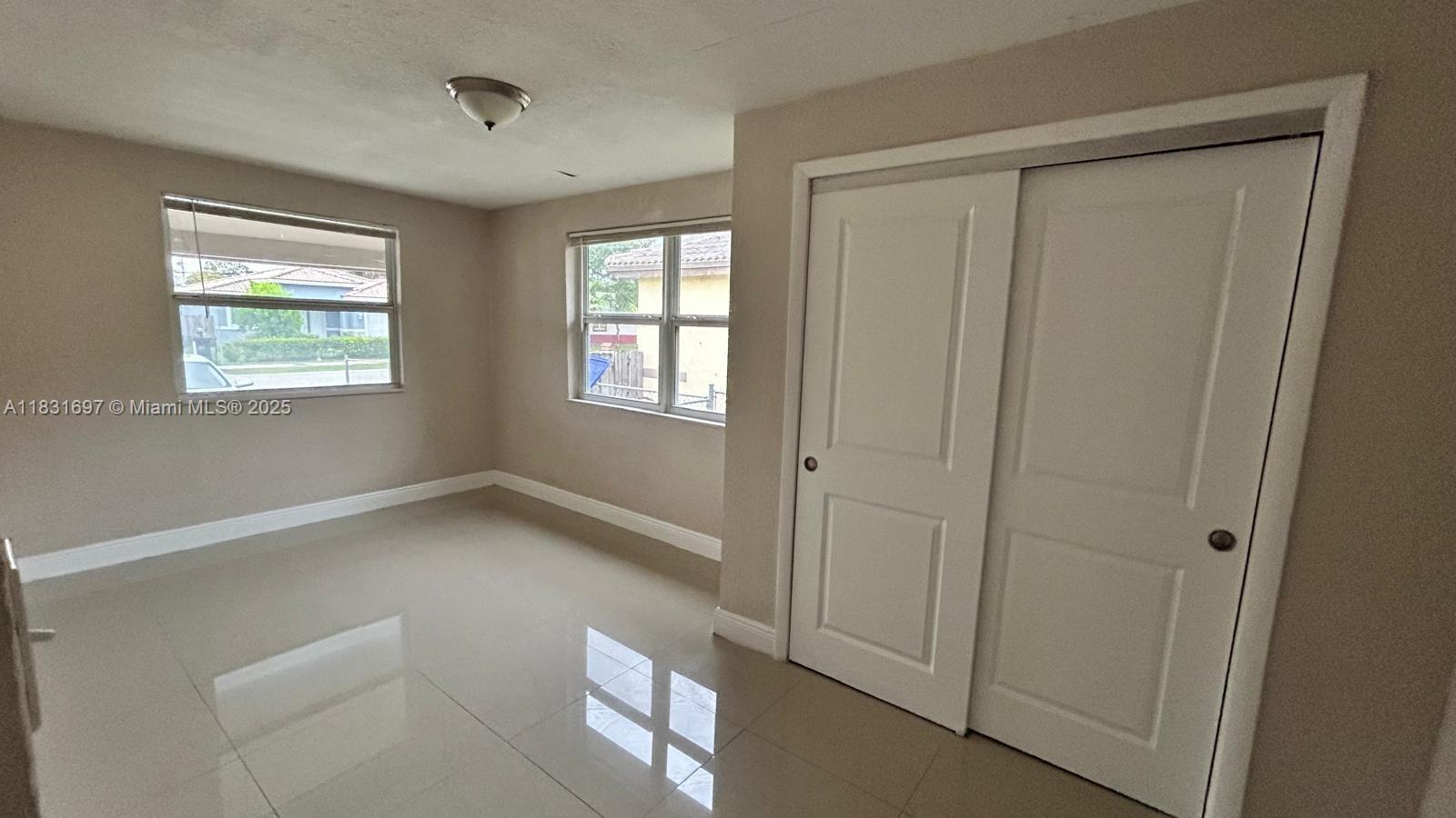 WASHINGTON PARK 5TH ADD - Residential Lease