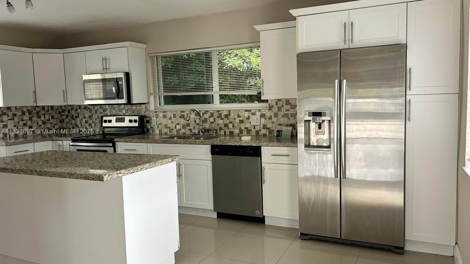 WASHINGTON PARK 5TH ADD - Residential Lease