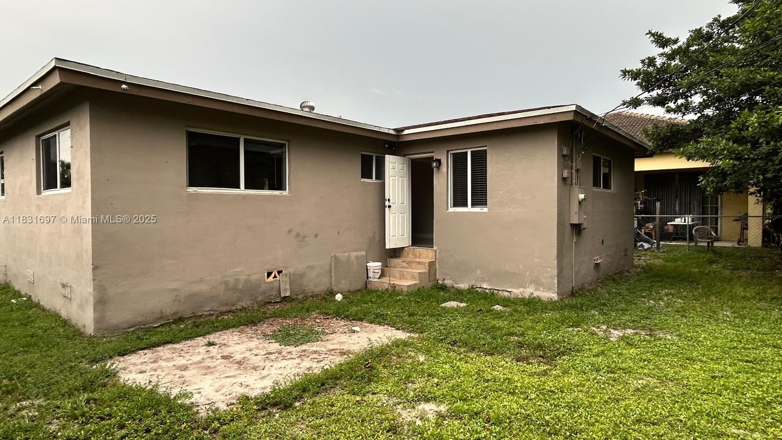 WASHINGTON PARK 5TH ADD - Residential Lease