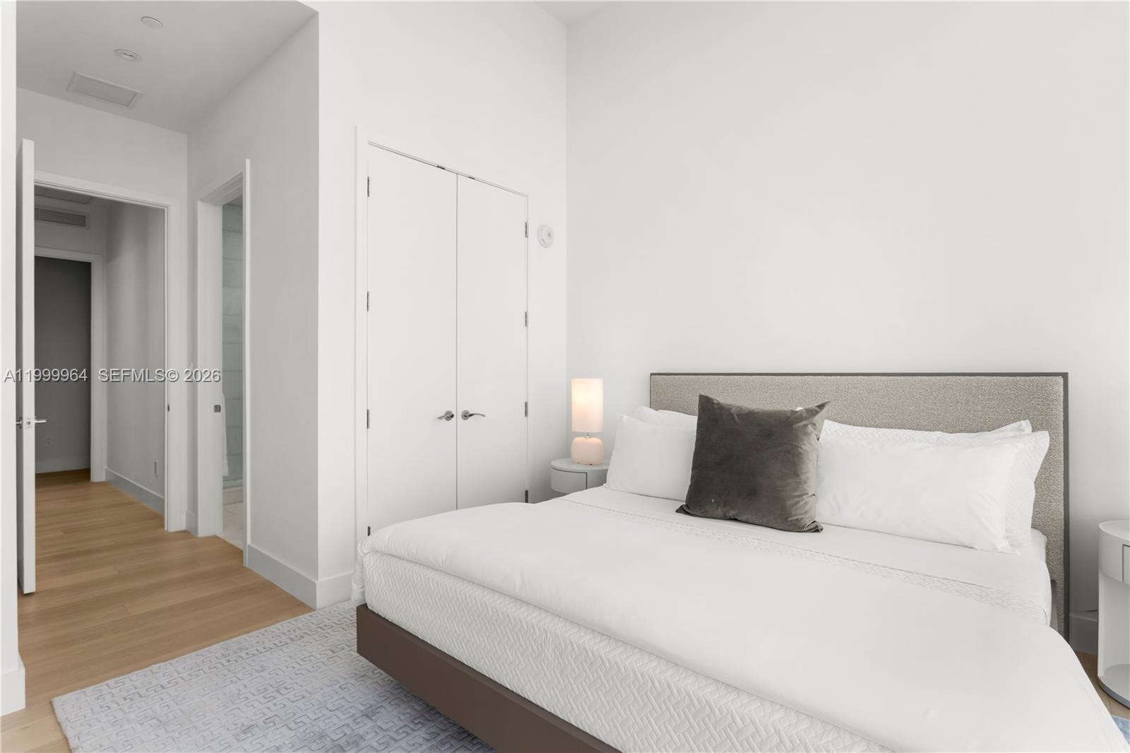 UNA RESIDENCES - Residential