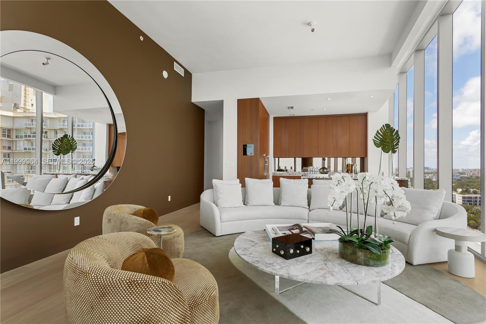 UNA RESIDENCES - Residential
