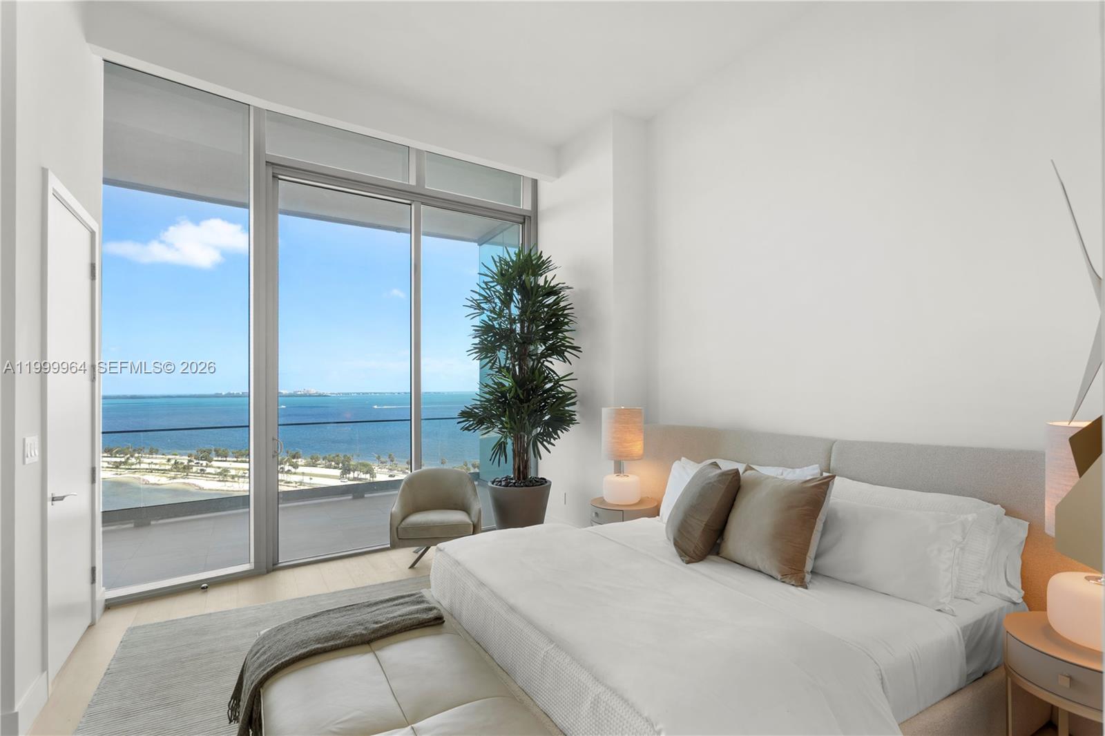 UNA RESIDENCES - Residential
