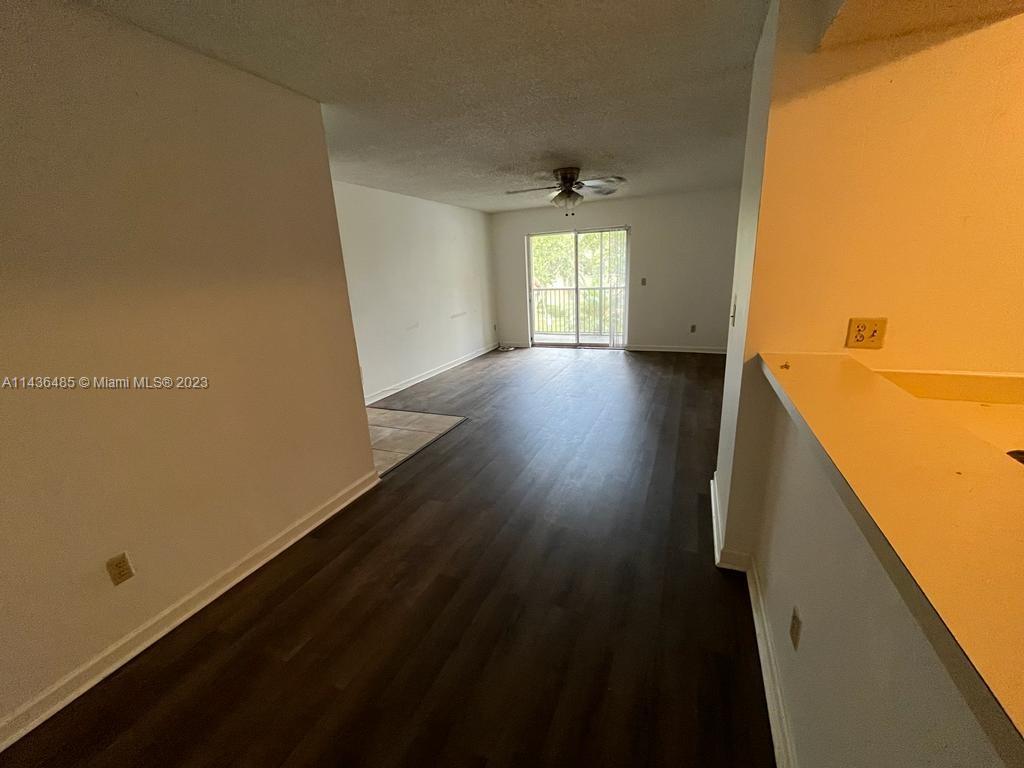 ROYAL POINCIANA CONDO - Residential Lease