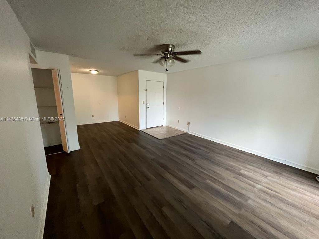 ROYAL POINCIANA CONDO - Residential Lease