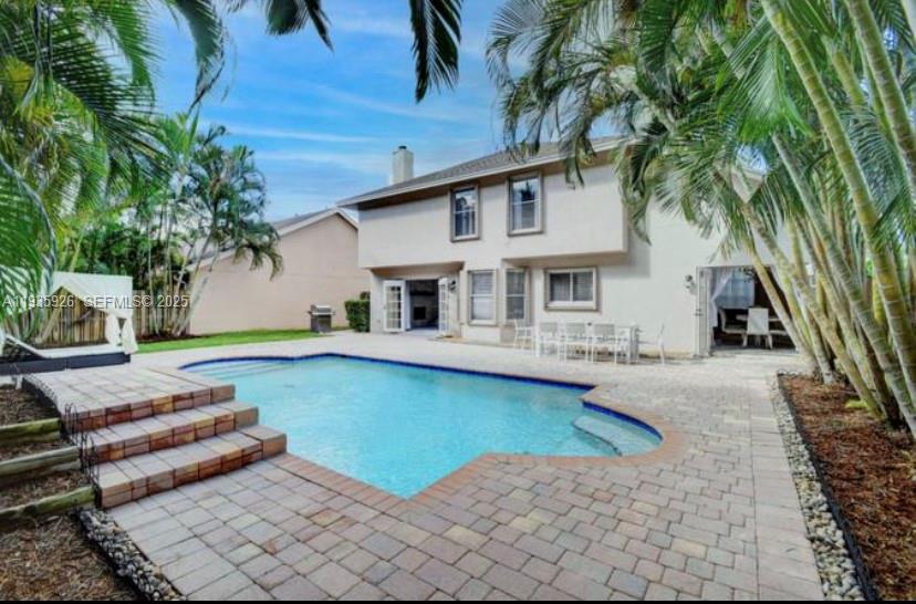 MEADOWLAND COVE 2 OF WELL - Residential