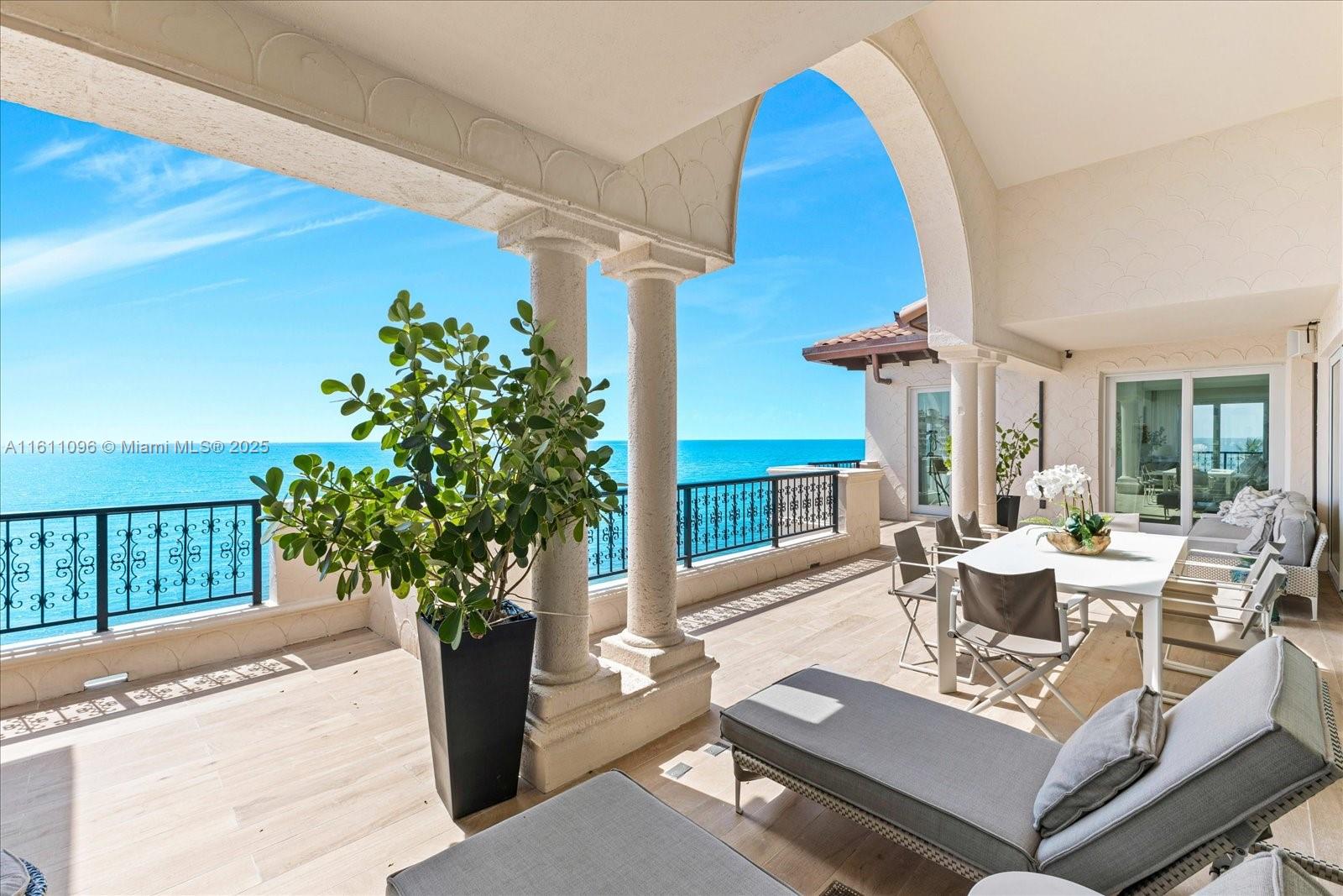 OCEANSIDE @ FISHER ISL CO - Residential