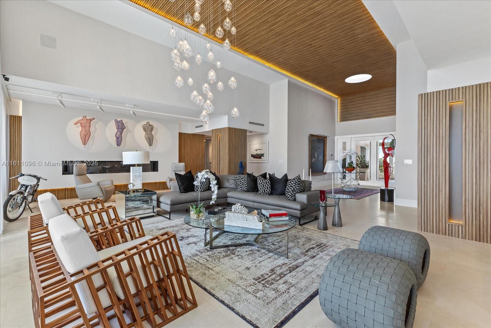 OCEANSIDE @ FISHER ISL CO - Residential