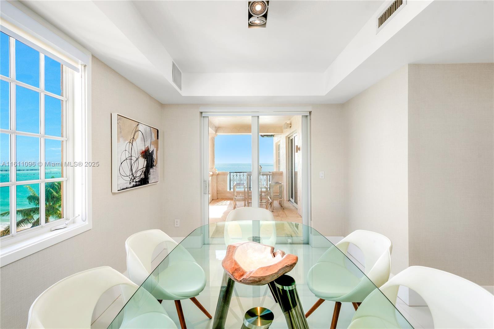 OCEANSIDE @ FISHER ISL CO - Residential