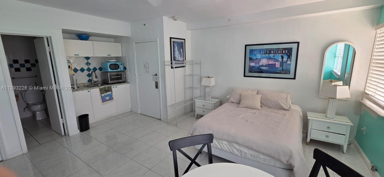 RIVERVIEW VILLAS CONDO - Residential