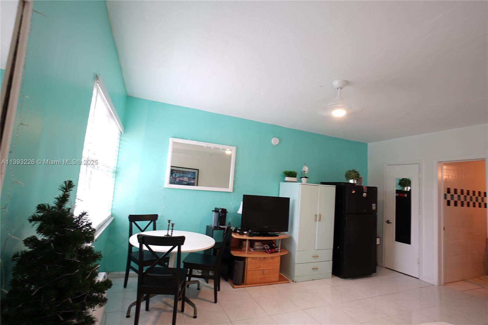 RIVERVIEW VILLAS CONDO - Residential