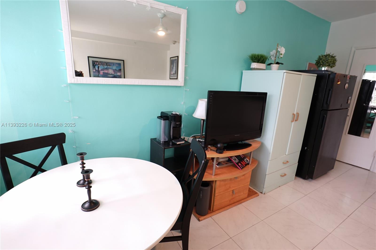 RIVERVIEW VILLAS CONDO - Residential