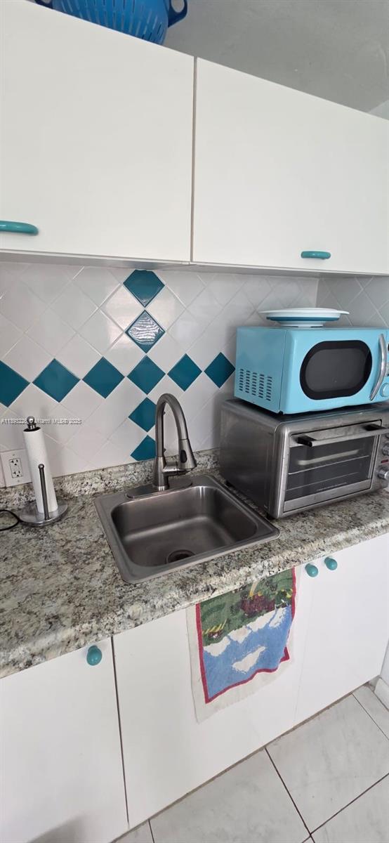 RIVERVIEW VILLAS CONDO - Residential