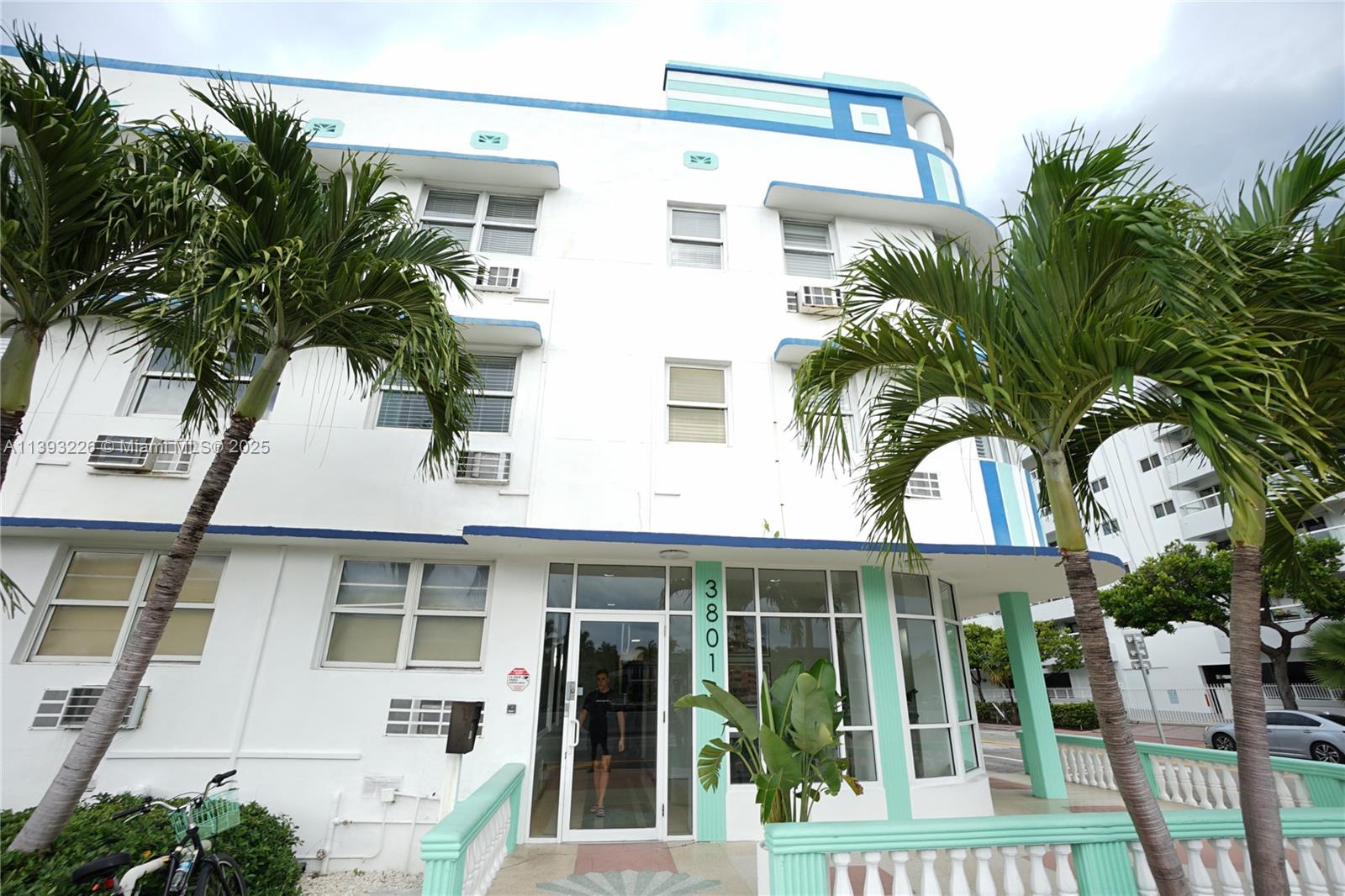 RIVERVIEW VILLAS CONDO - Residential