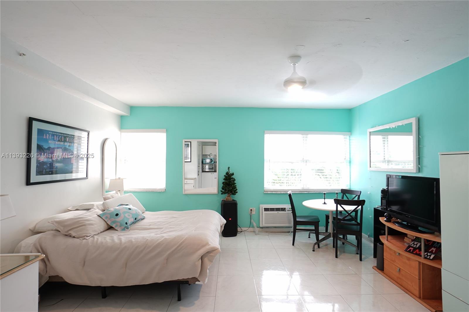 RIVERVIEW VILLAS CONDO - Residential