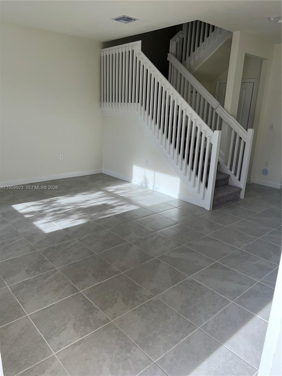 AQUABELLA NORTH - Residential