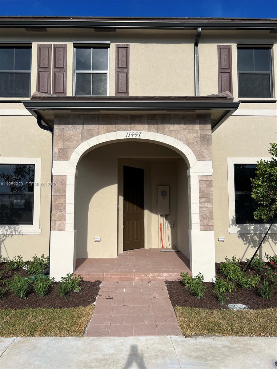 AQUABELLA NORTH - Residential