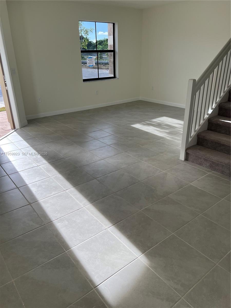 AQUABELLA NORTH - Residential