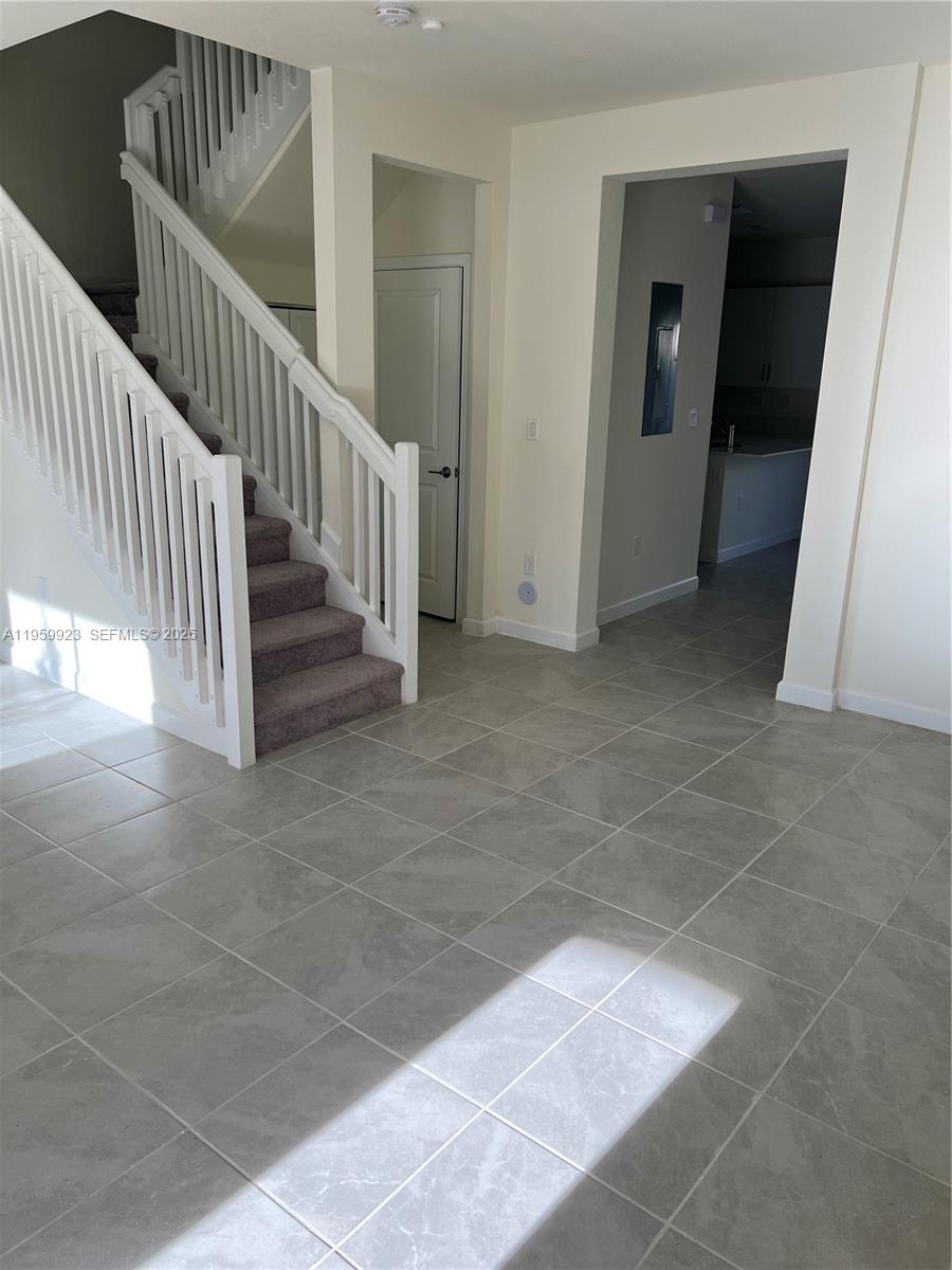 AQUABELLA NORTH - Residential