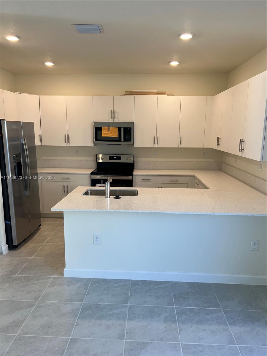 AQUABELLA NORTH - Residential