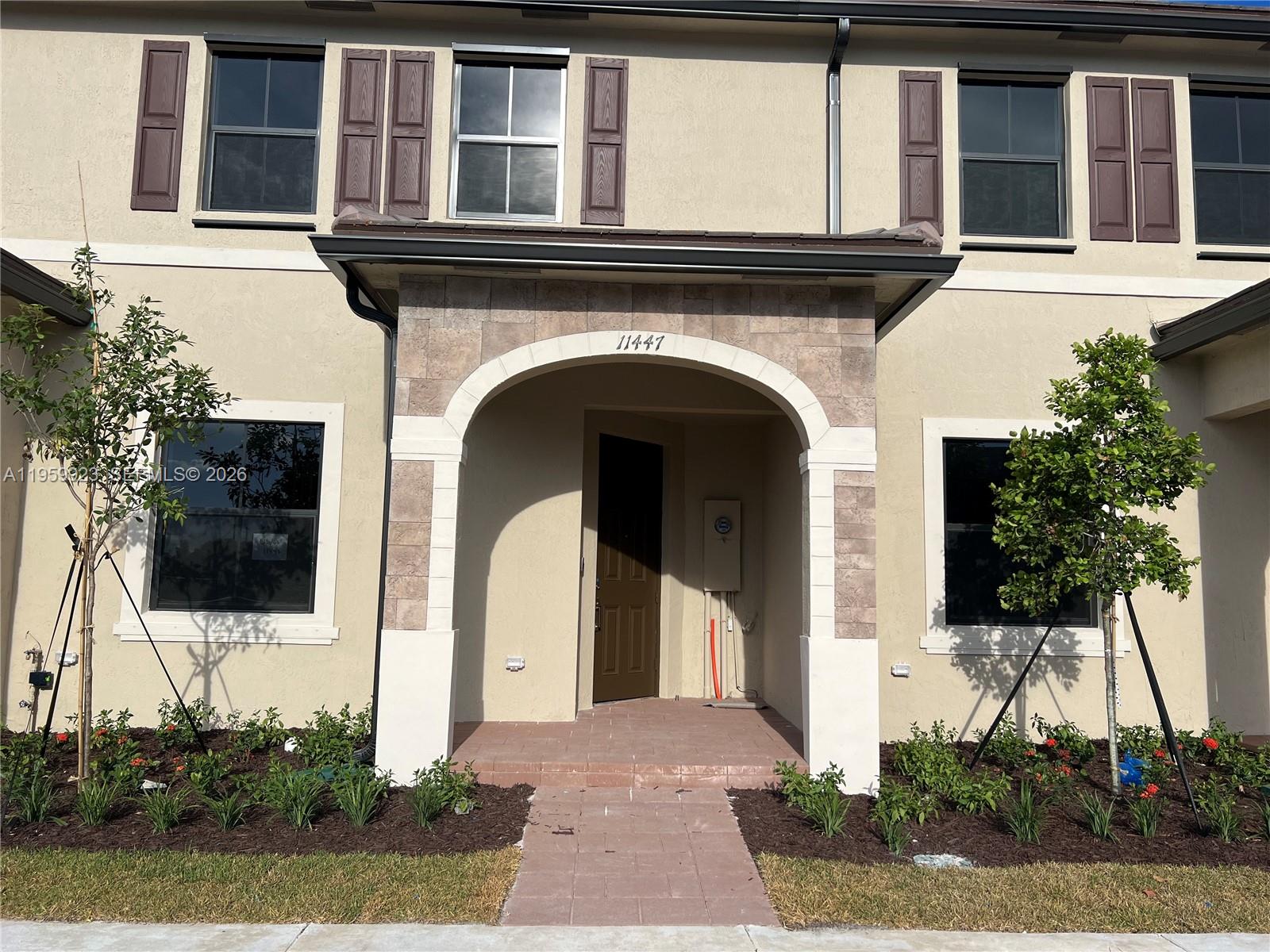 AQUABELLA NORTH - Residential