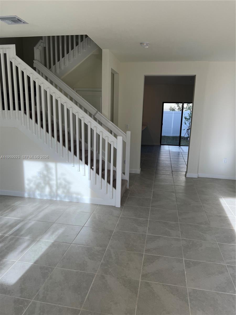 AQUABELLA NORTH - Residential