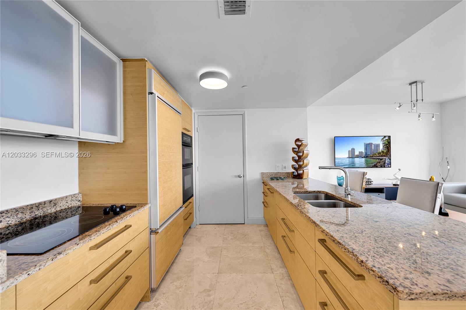 BEACH CLUB TWO - Residential