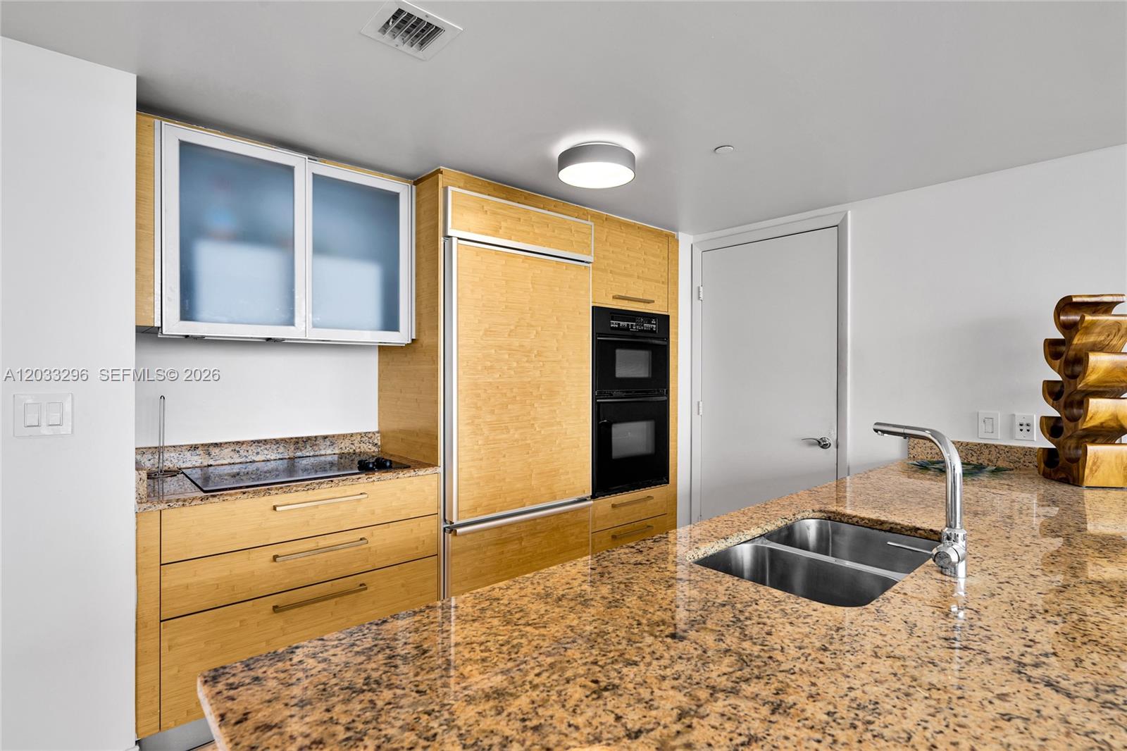 BEACH CLUB TWO - Residential