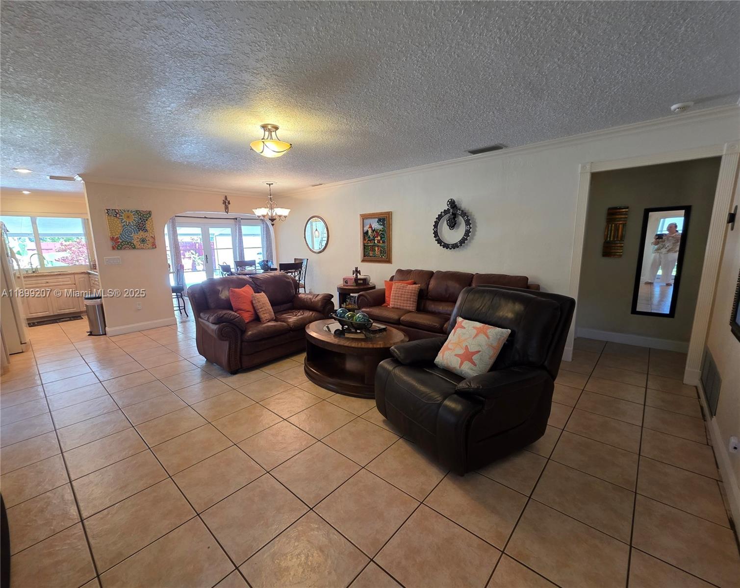 MIAMI LAKES LAKE MARTHA S - Residential