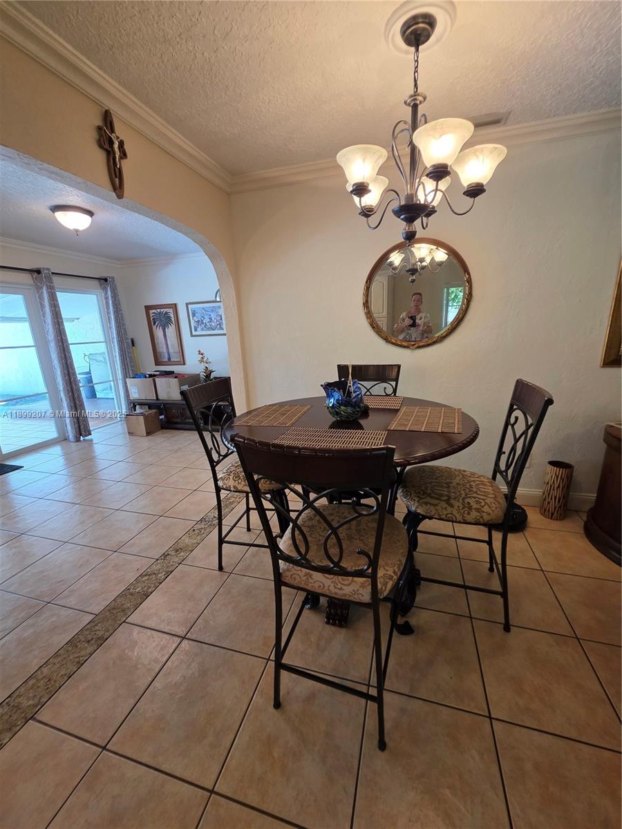 MIAMI LAKES LAKE MARTHA S - Residential