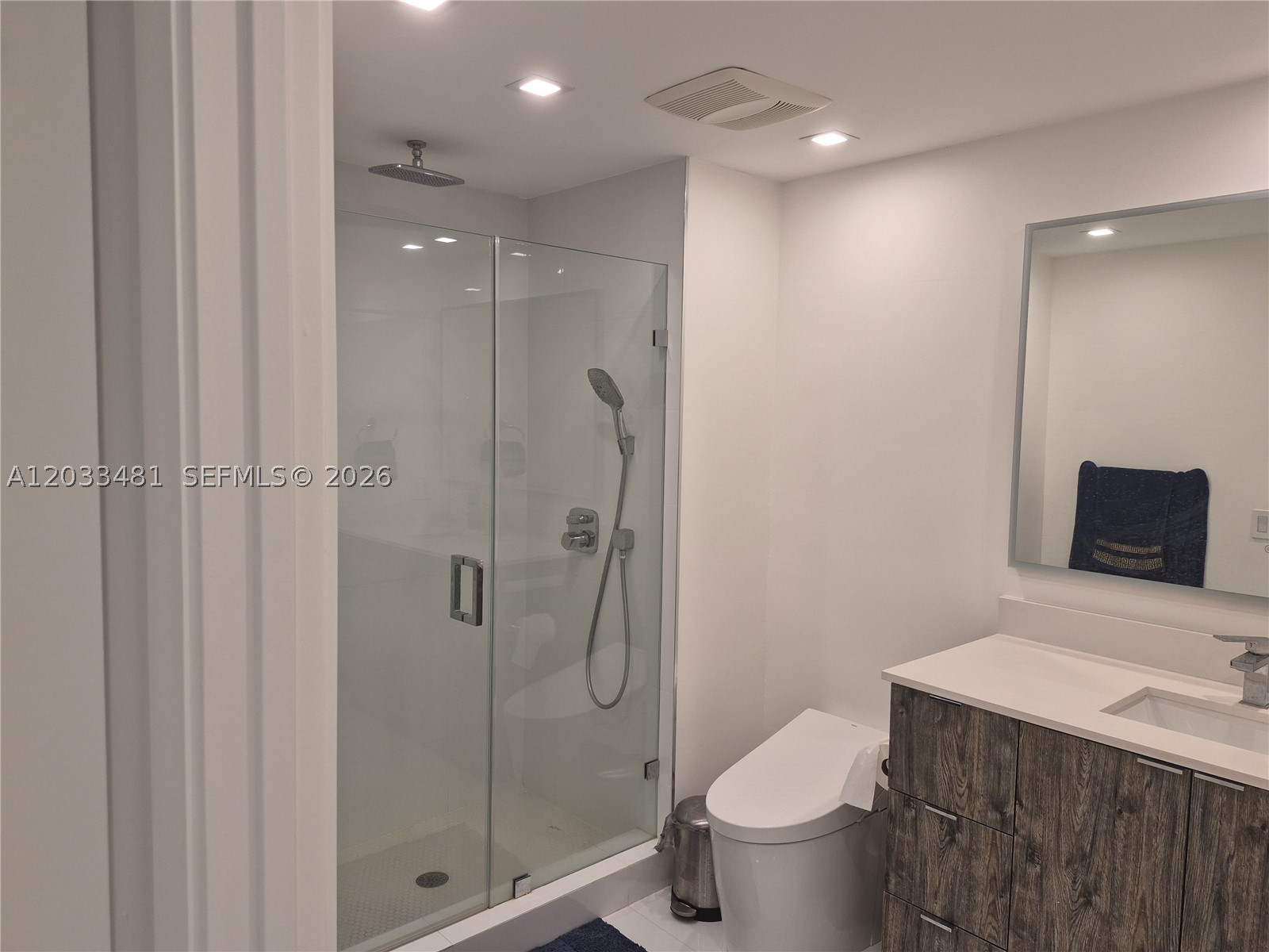 VENTURE AT AVENTURA EAST - Residential
