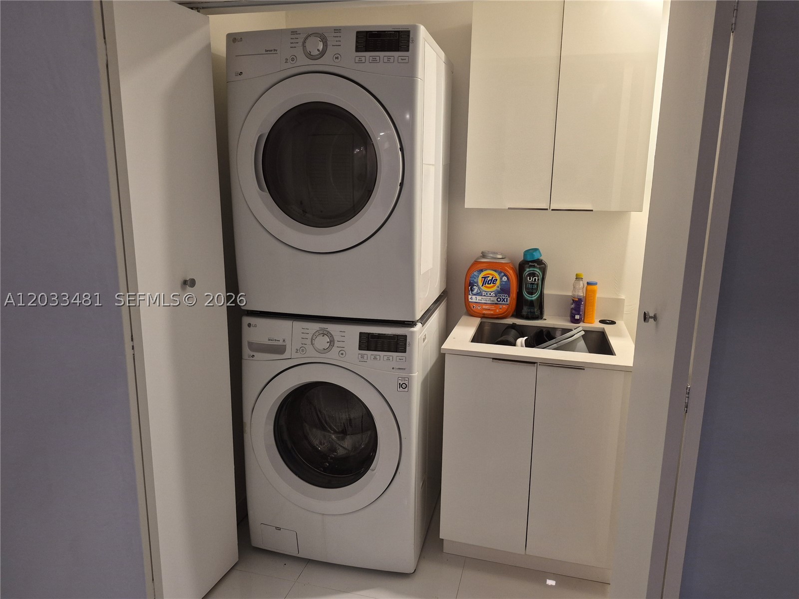 VENTURE AT AVENTURA EAST - Residential