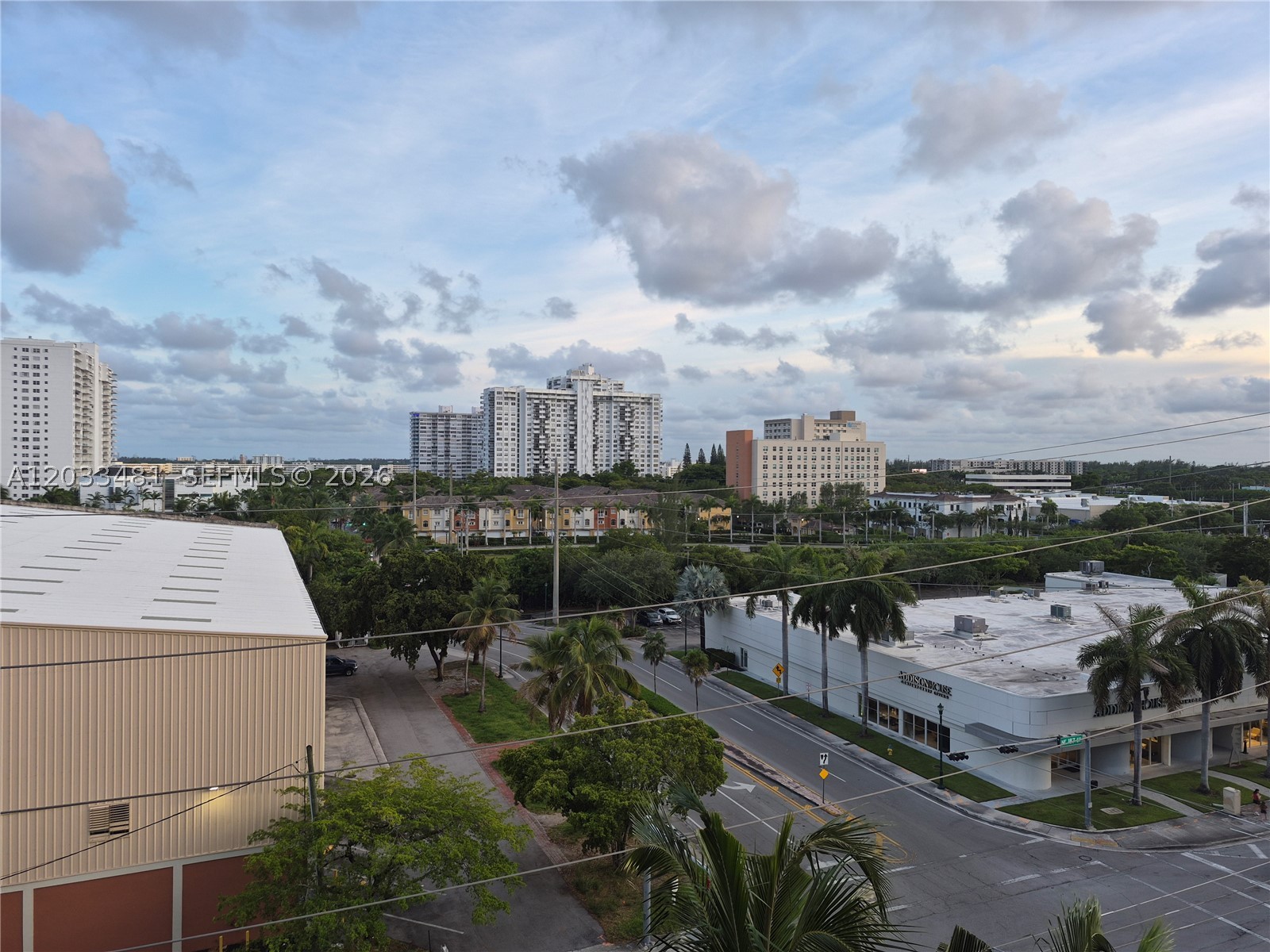 VENTURE AT AVENTURA EAST - Residential