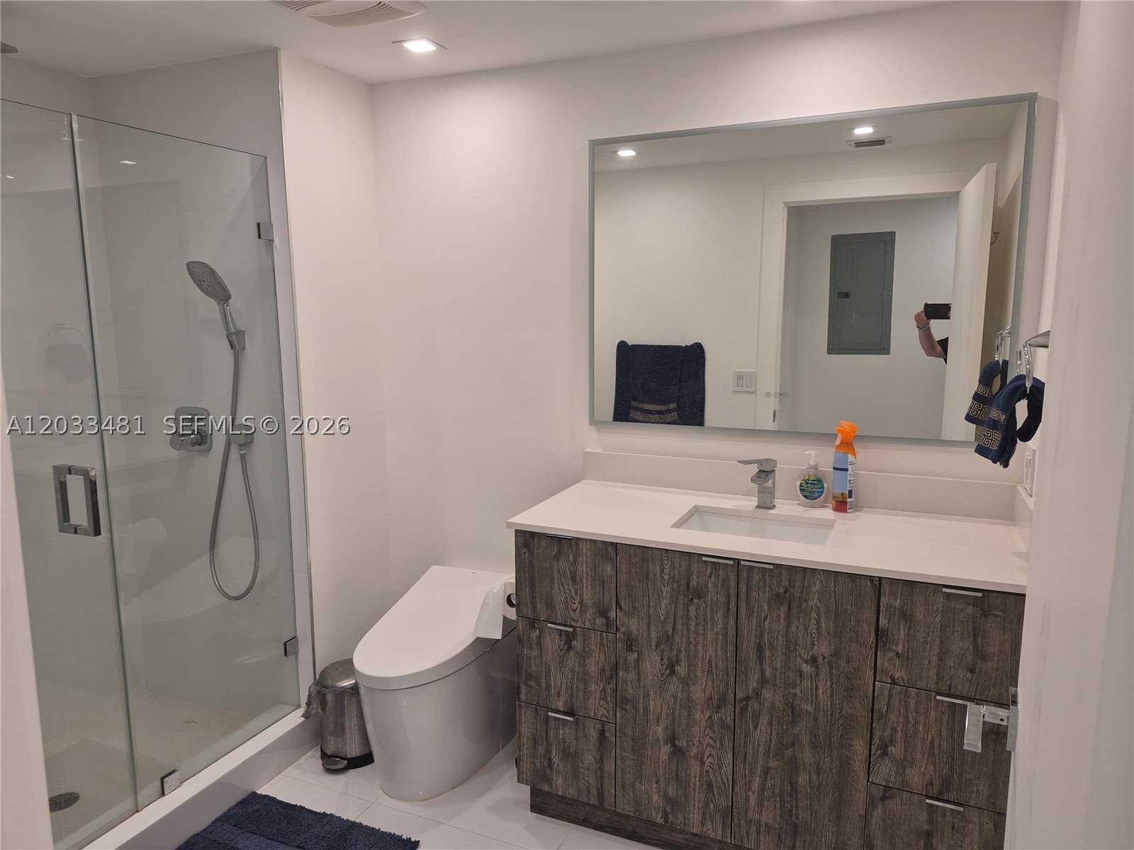 VENTURE AT AVENTURA EAST - Residential