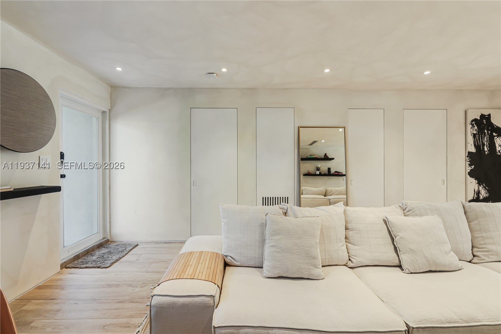 COLUMBIA PARK CORR PL - Residential