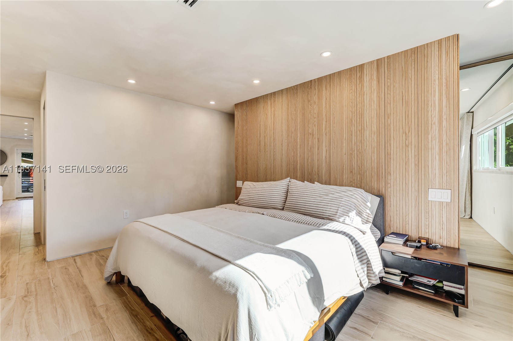 COLUMBIA PARK CORR PL - Residential