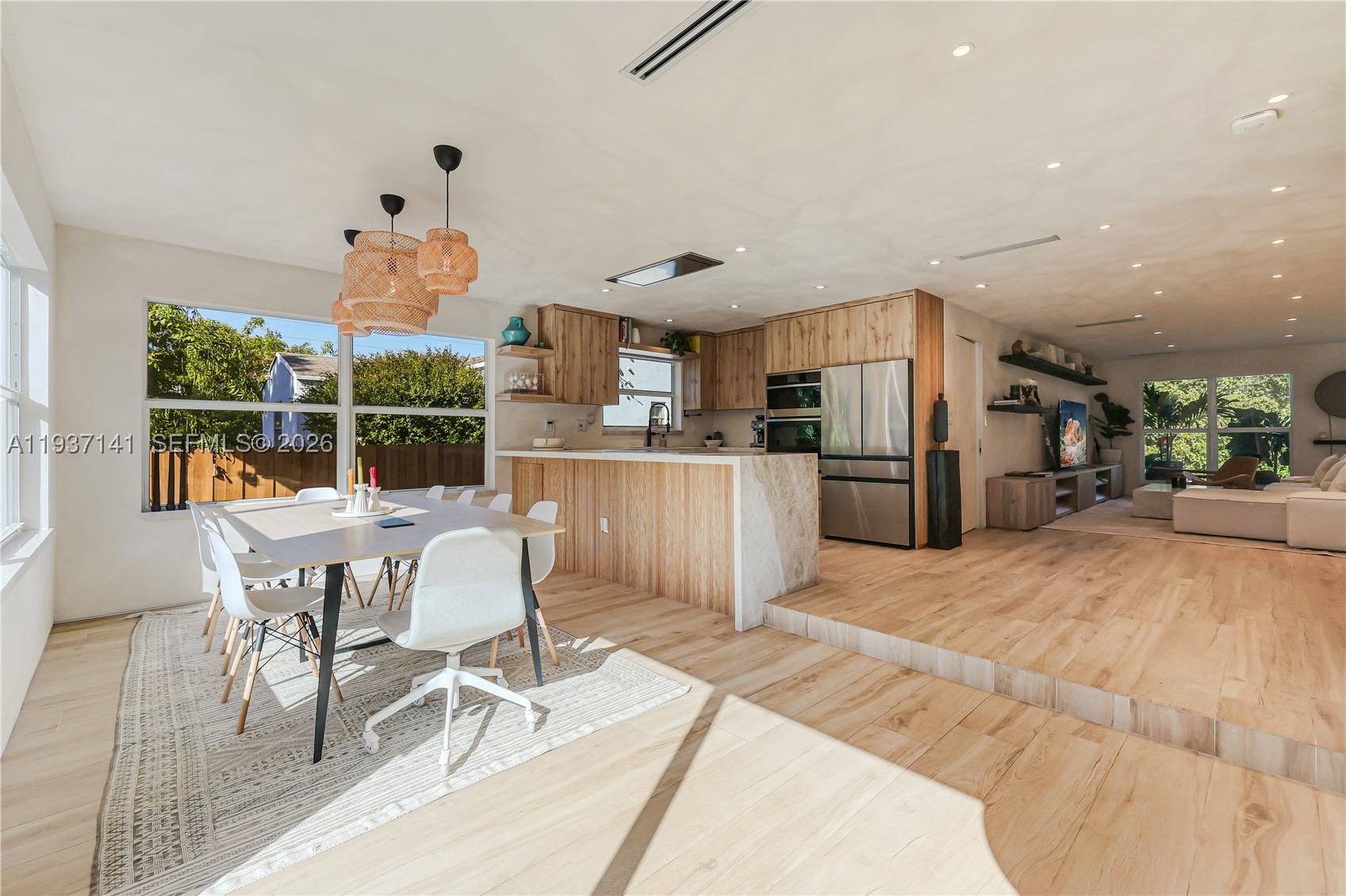 COLUMBIA PARK CORR PL - Residential