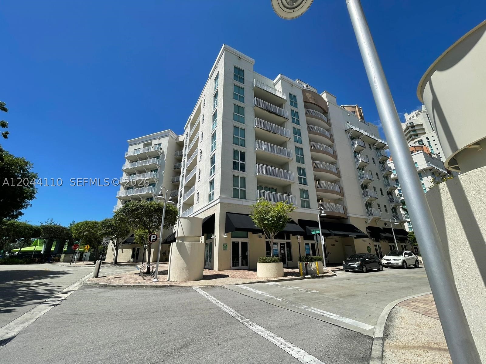 CONDO No. 5 - Residential Lease