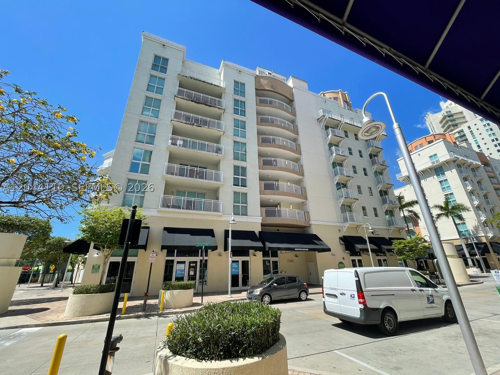 CONDO No. 5 - Residential Lease
