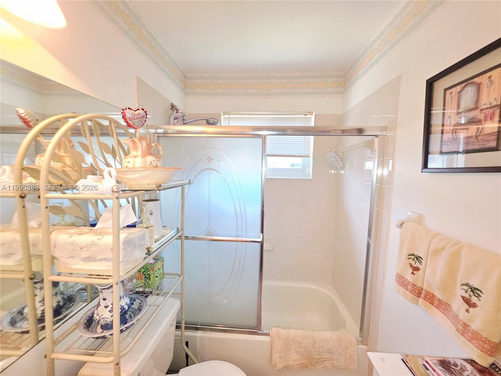 LESLIE PATIO HOMES SEC 4 - Residential