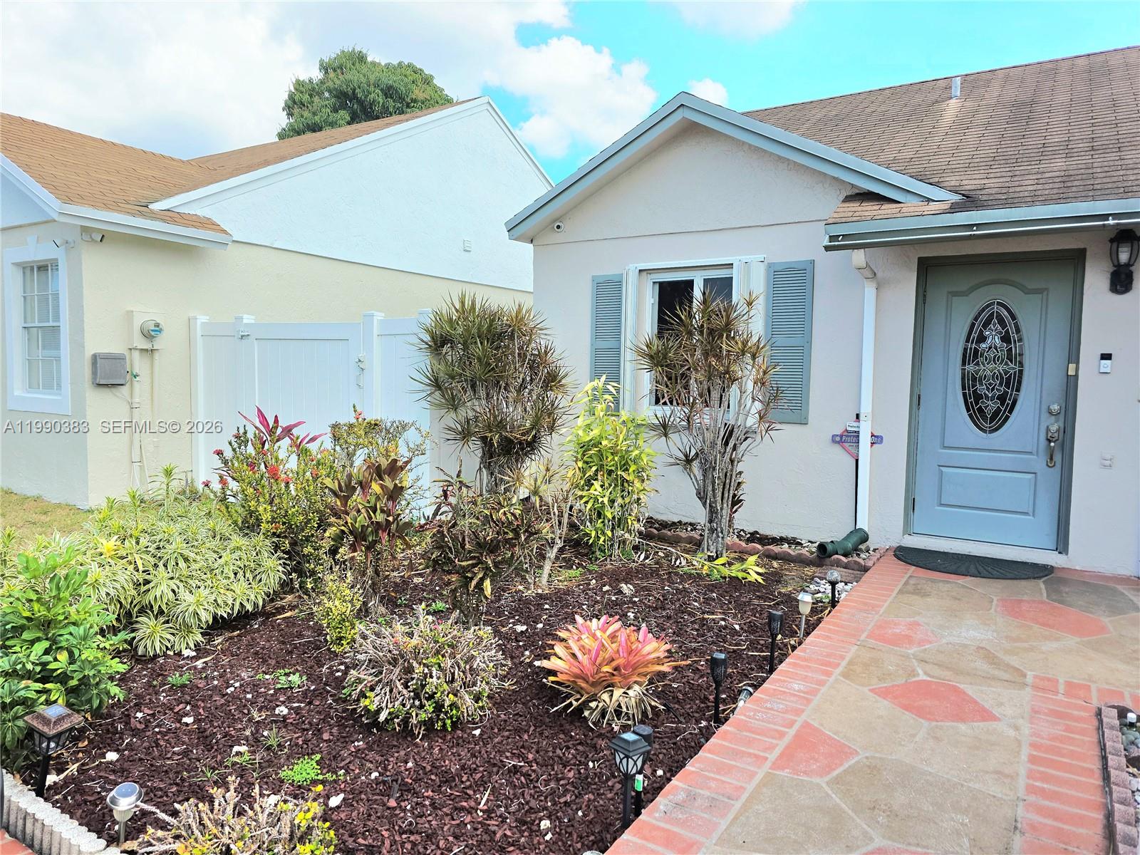LESLIE PATIO HOMES SEC 4 - Residential