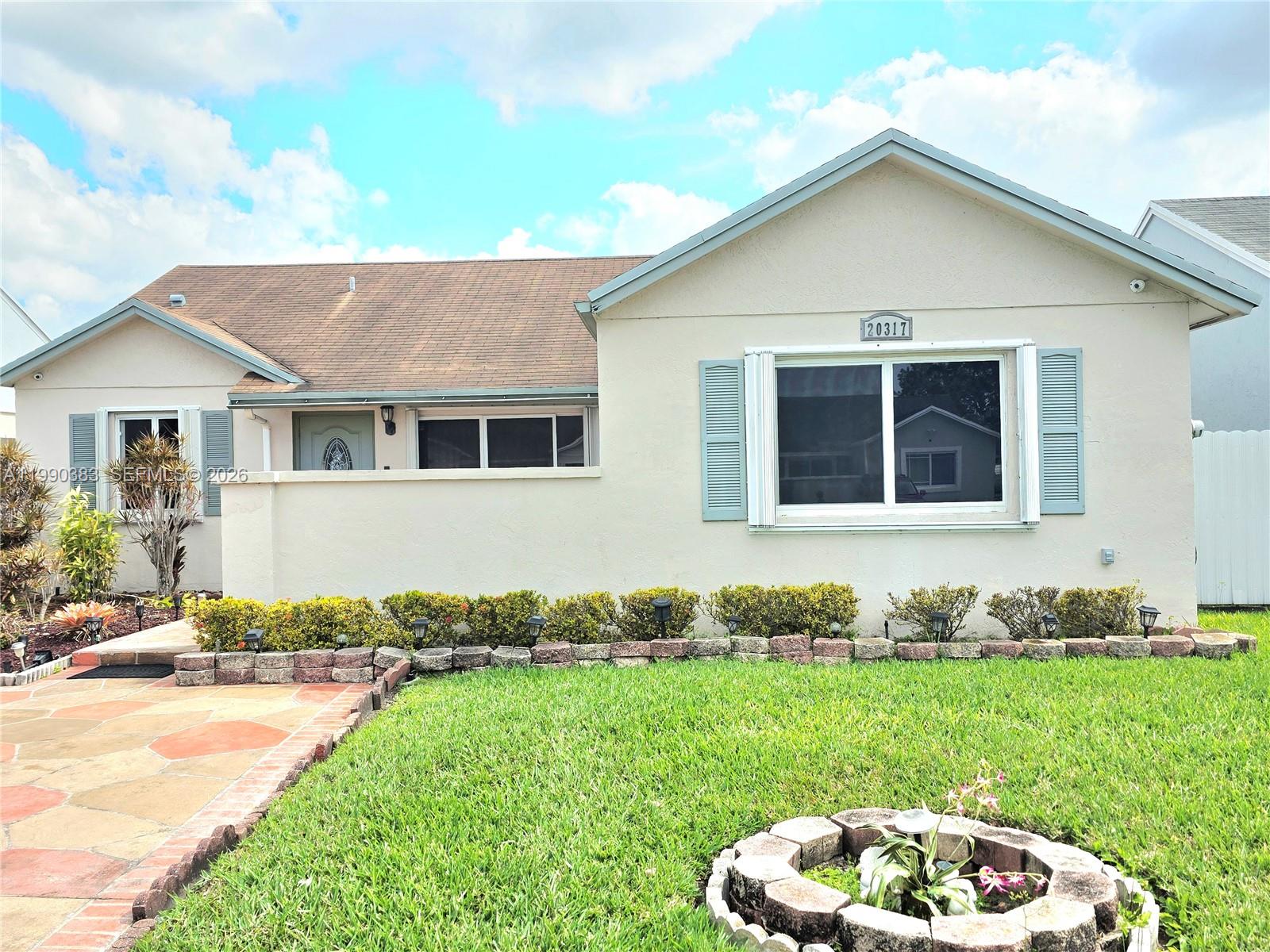LESLIE PATIO HOMES SEC 4 - Residential