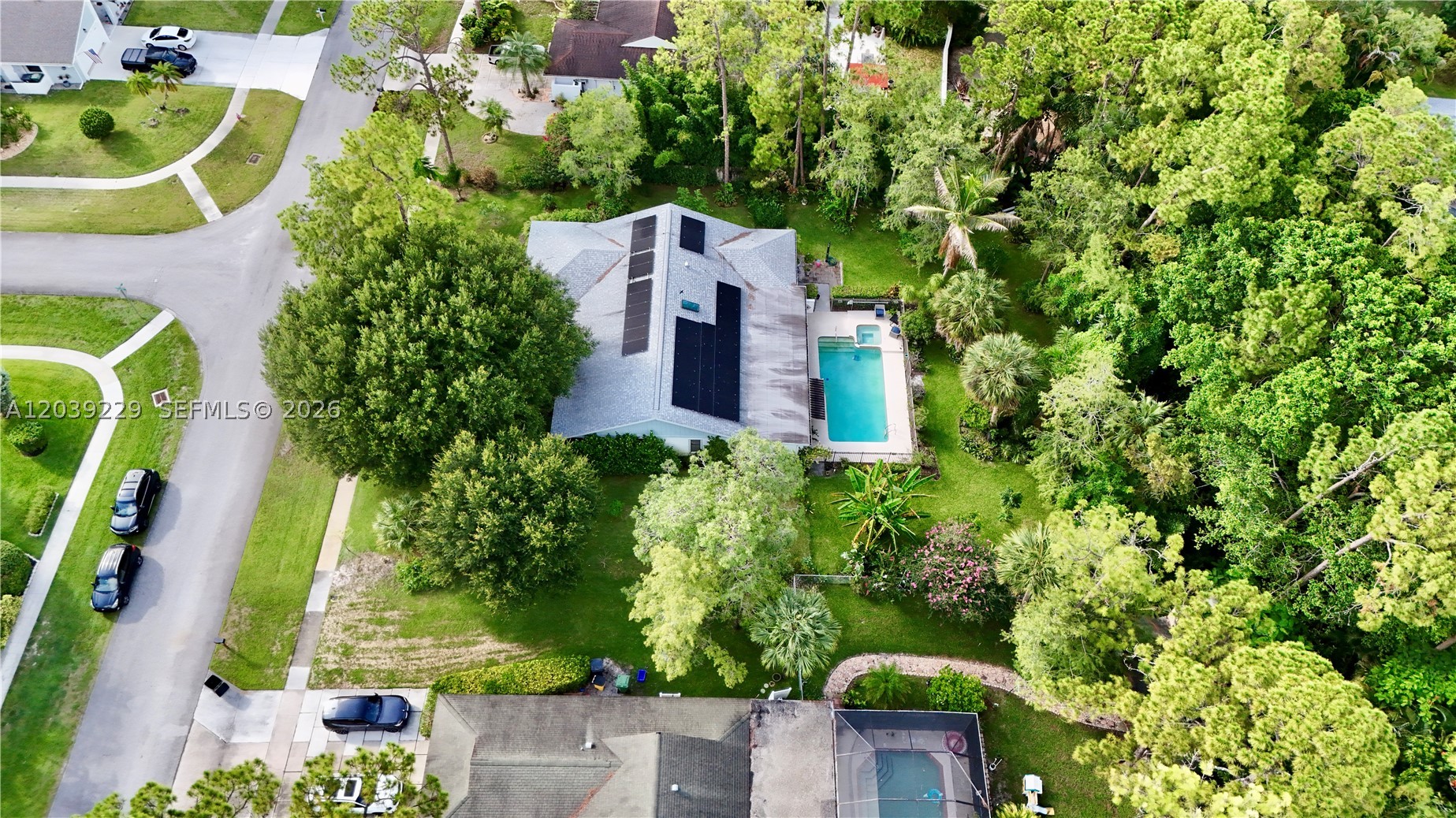 PINES OF WELLINGTON - Residential