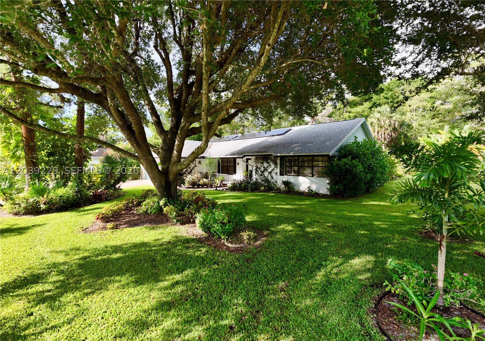 PINES OF WELLINGTON - Residential