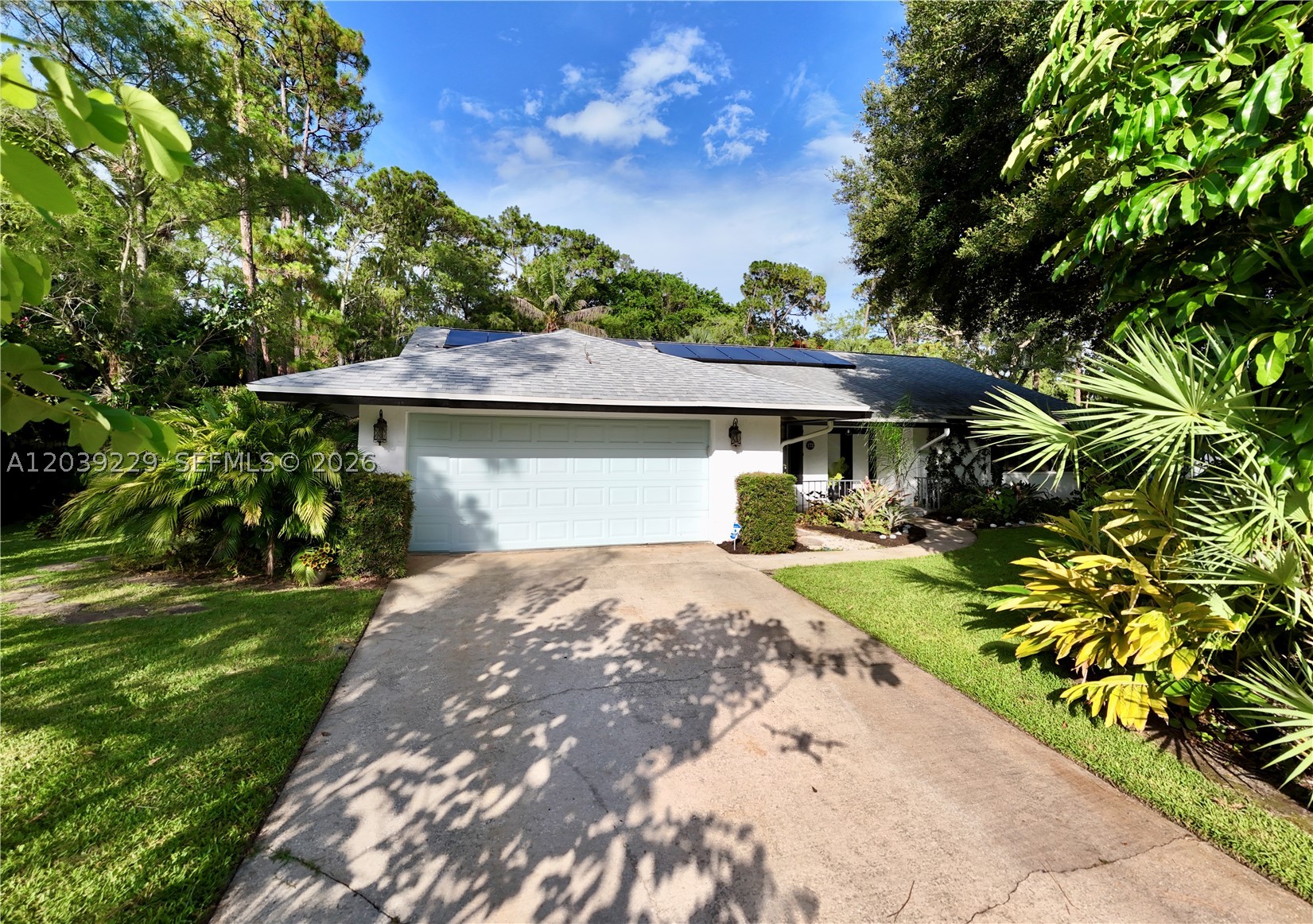 PINES OF WELLINGTON - Residential