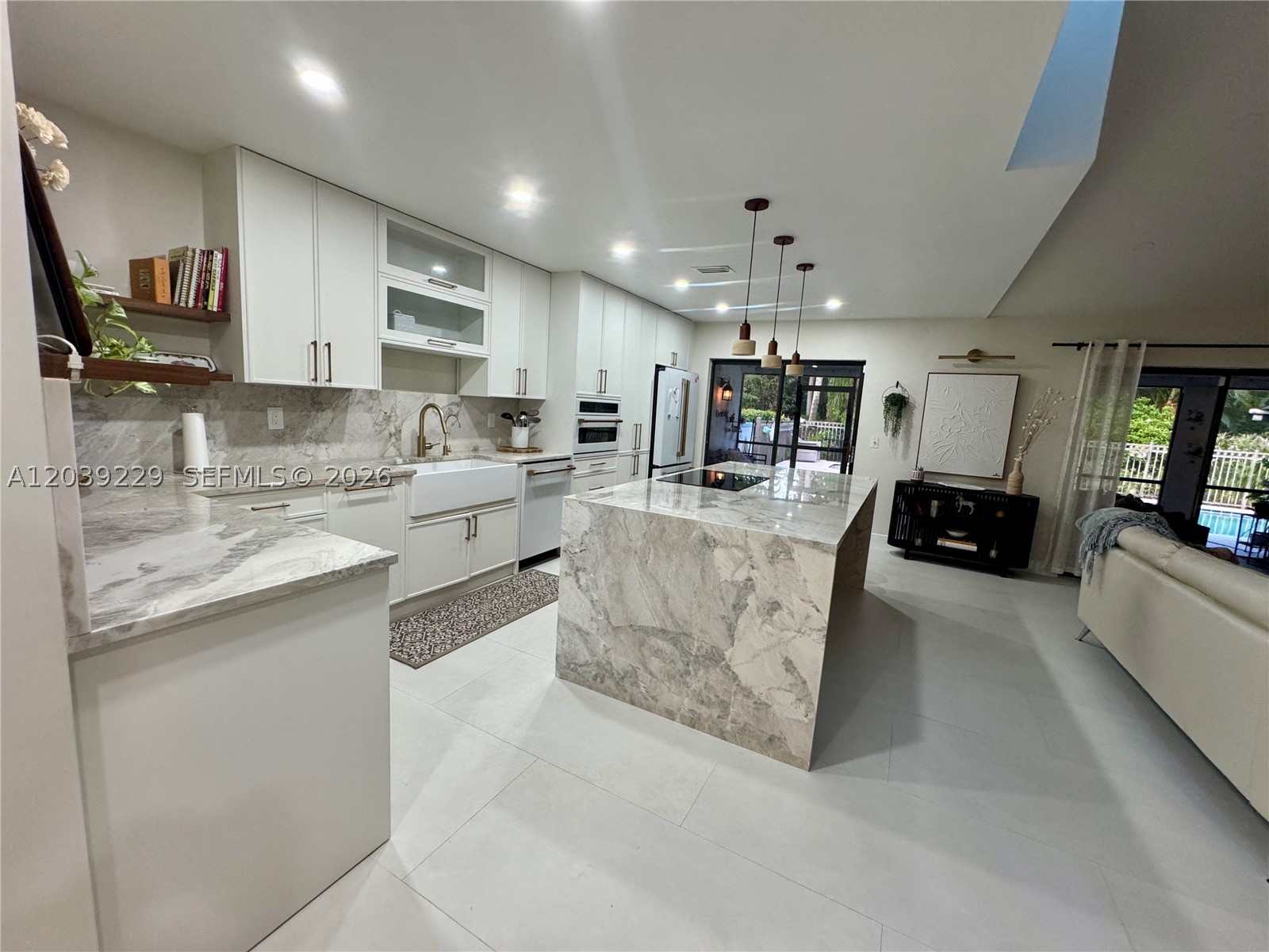 PINES OF WELLINGTON - Residential
