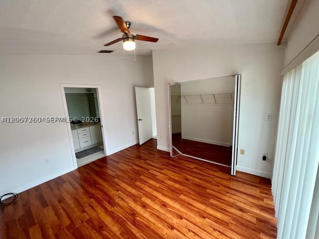 PATIO HOMES OF DORAL PINE - Residential
