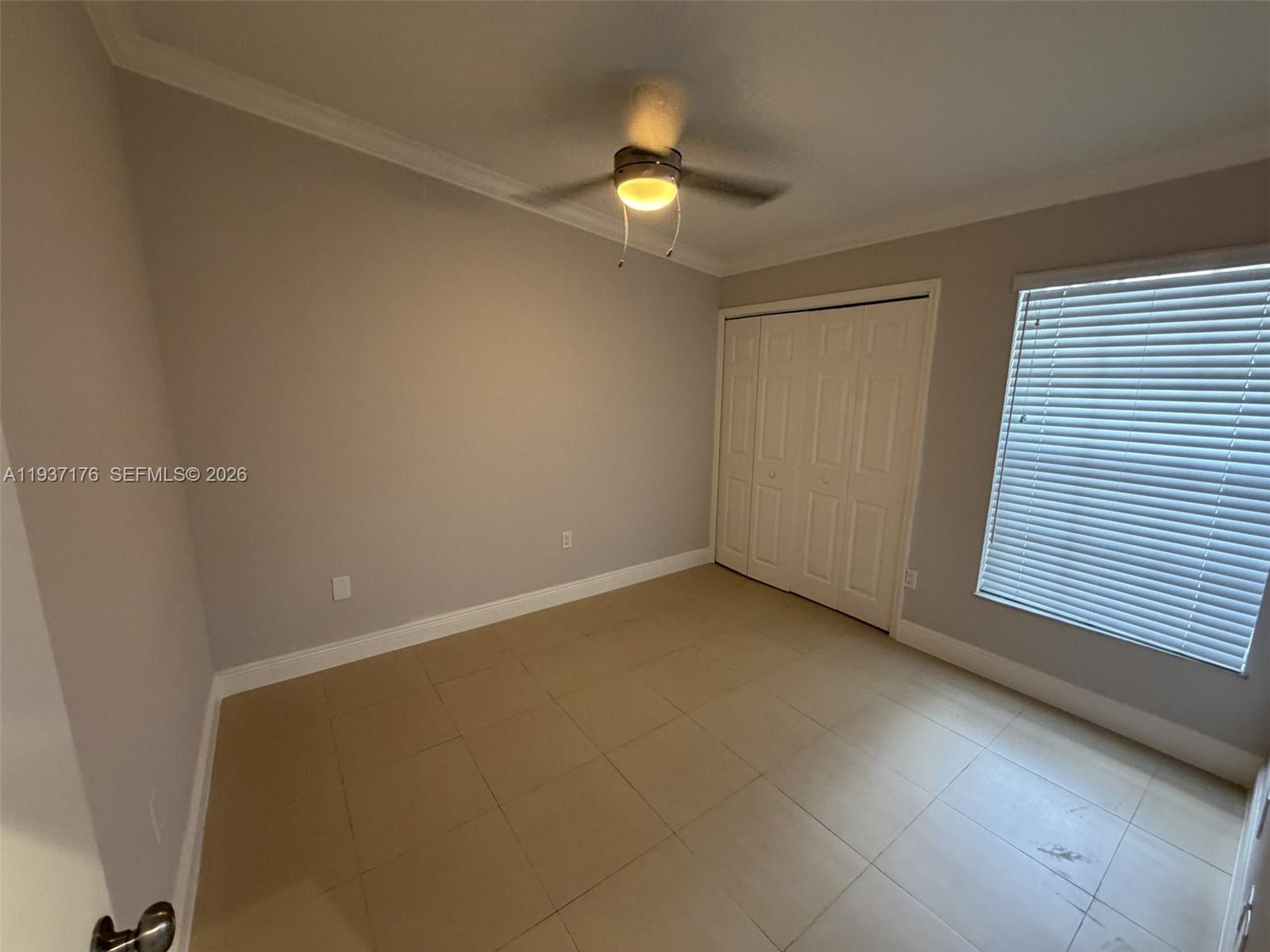 LAMBIANCE TOWNHOMES KENDA - Residential