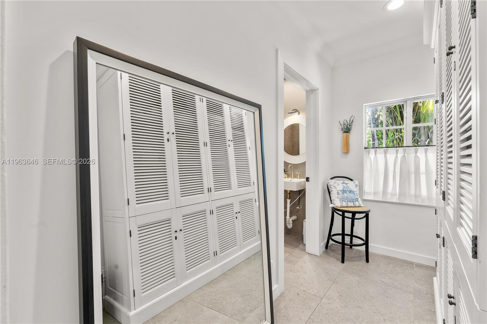 CORAL GABLES RIVIERA SEC - Residential
