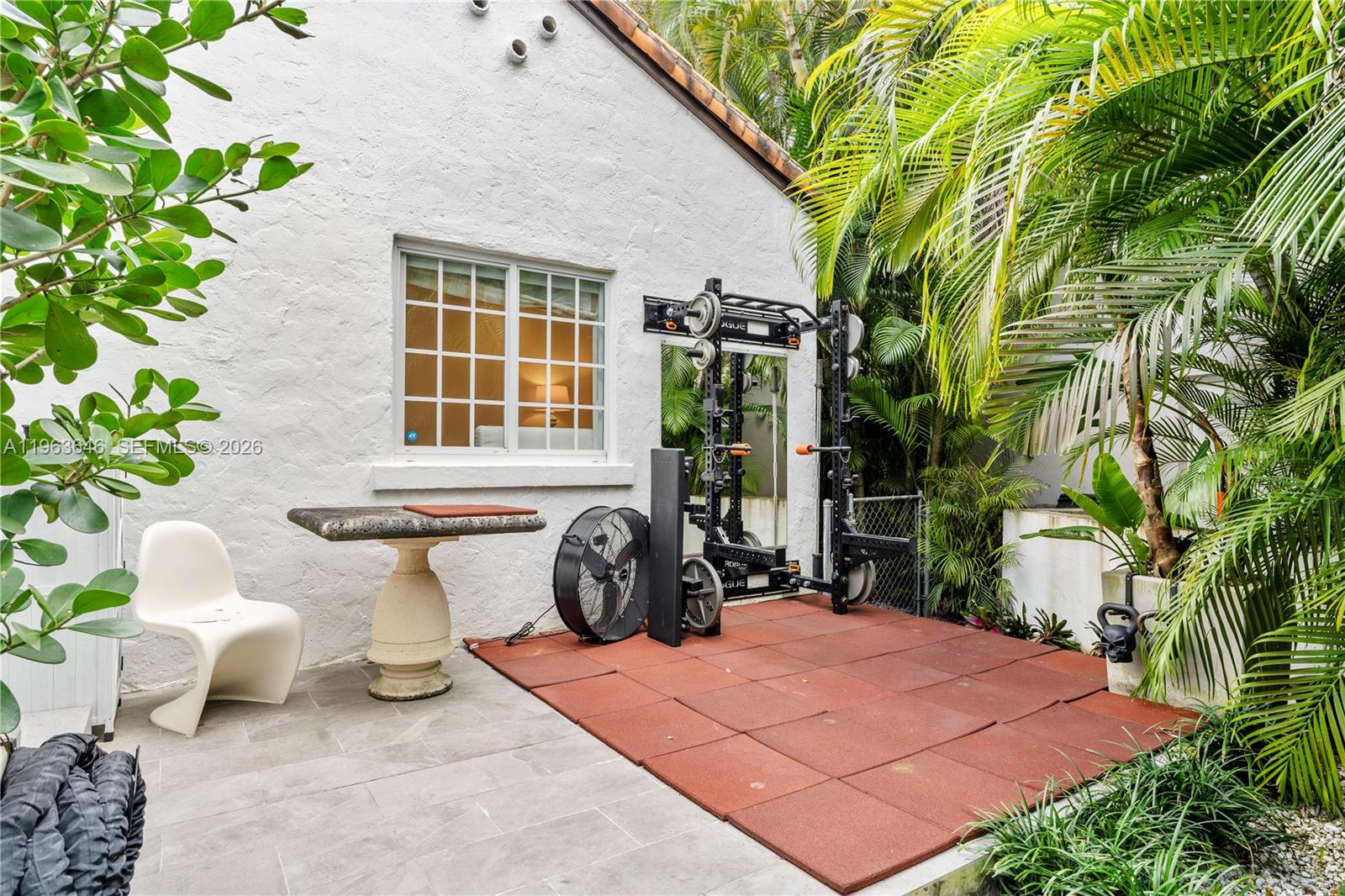 CORAL GABLES RIVIERA SEC - Residential
